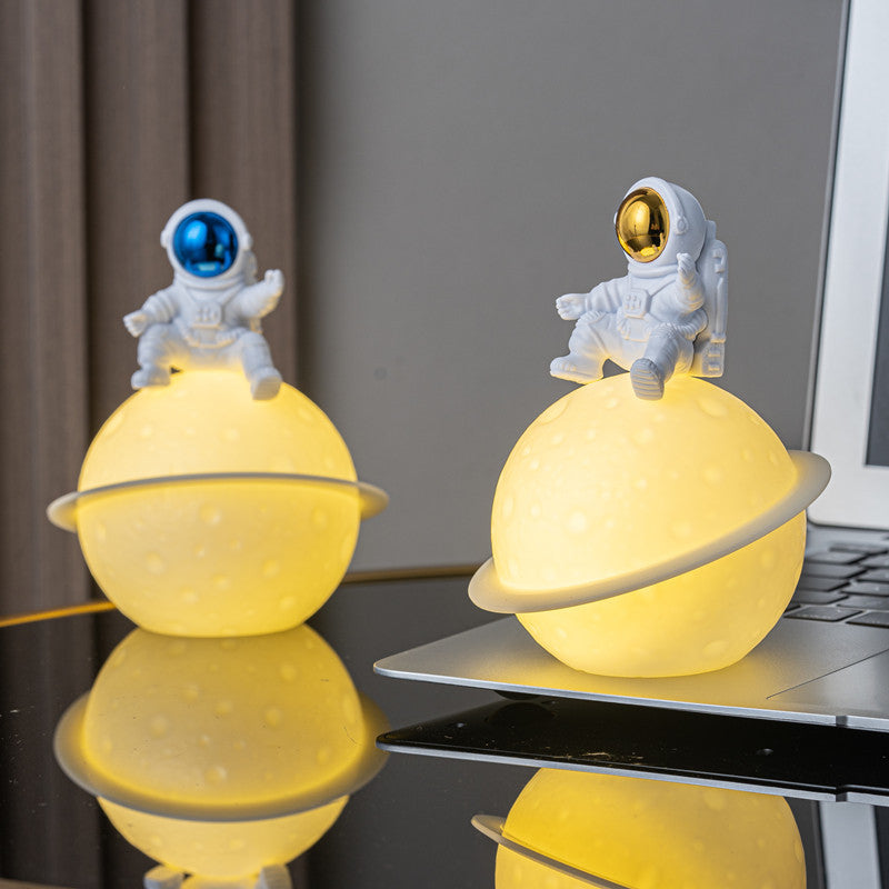 Astronaut Saturn Atmosphere Night Light